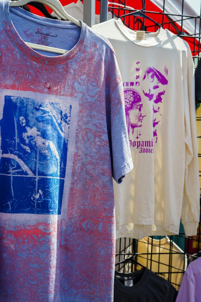 Camiseta Gráfica Old School Rap