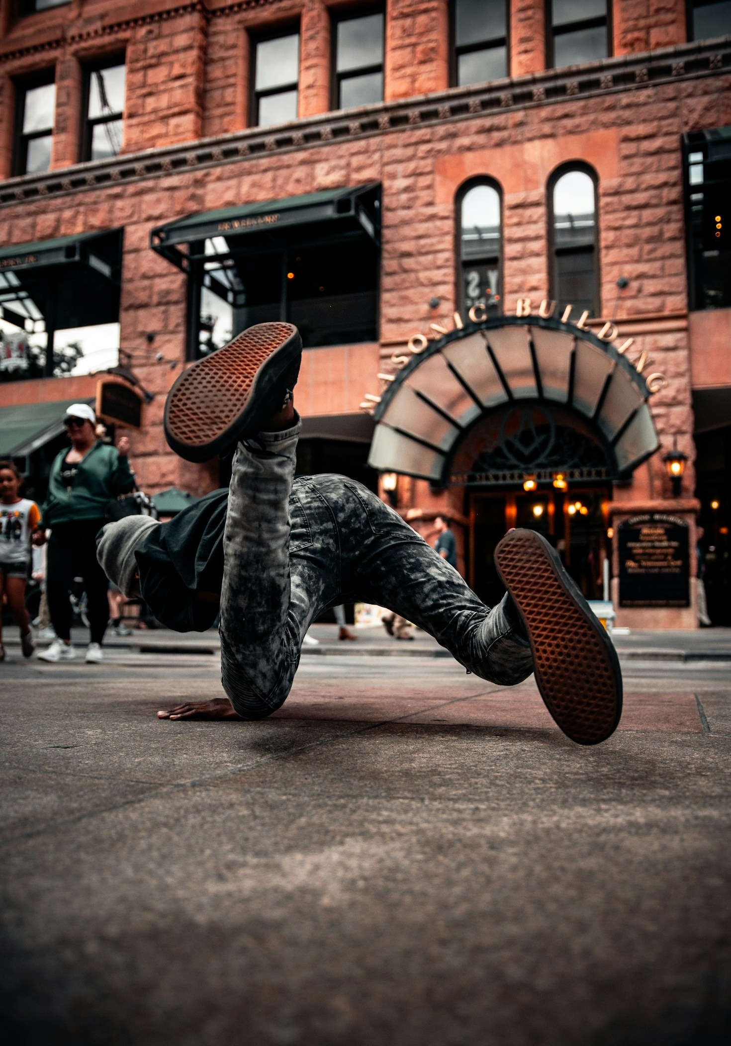 La historia detrás del movimiento breakdance y su estética